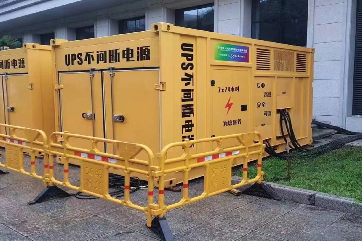阳朔发电机租赁施工现场